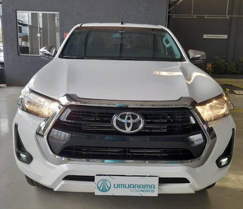 TOYOTA HILUX 2.8 D-4D TURBO DIESEL CD SRV 4X4 AUTOMÁTICO TOYOTA HILUX 2.8 D-4D TURBO DIESEL CD SRV 4X4 AUTOMÁTICO